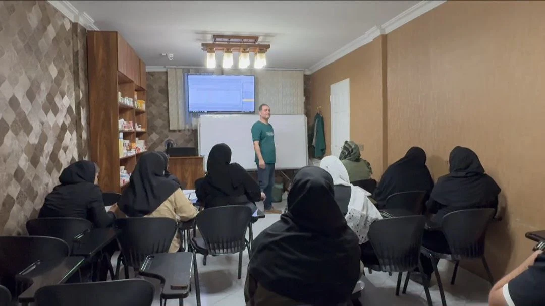 آموزشگاه پارسیان