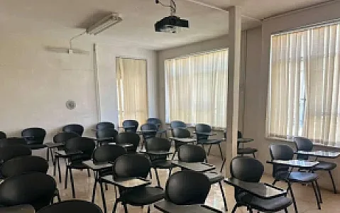 آموزشگاه پارسیان