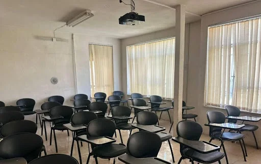 آموزشگاه پارسیان