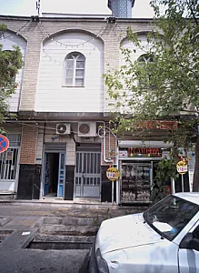 مرغ فروشی