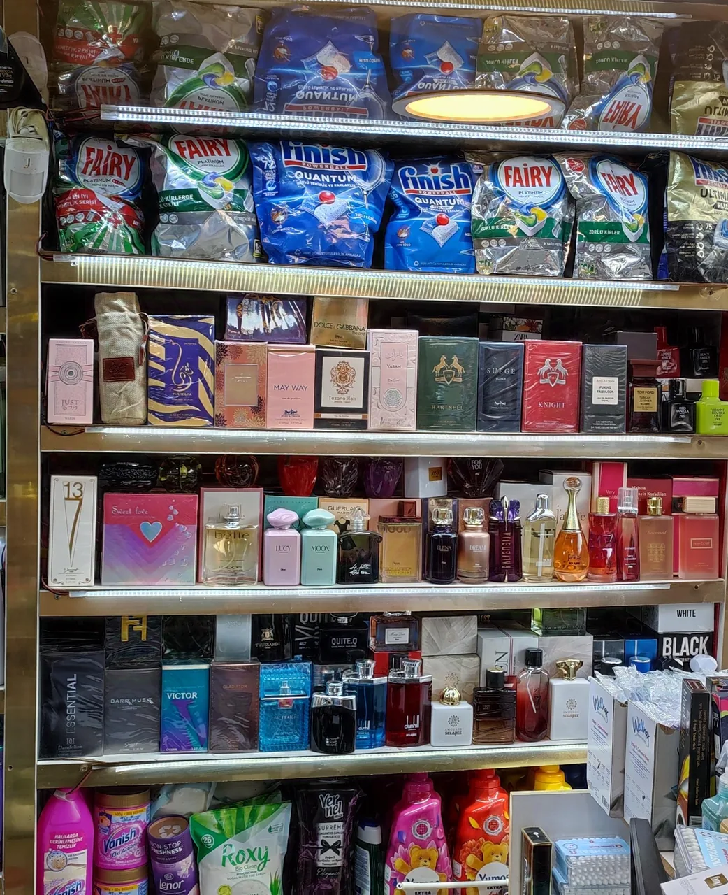 شوینده بهداشتی چیچست (نوروزی) - تصویر 3