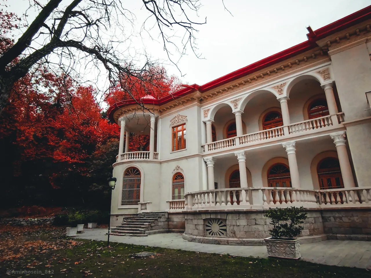 کاخ شمس موزه پوشاک سلطنتی