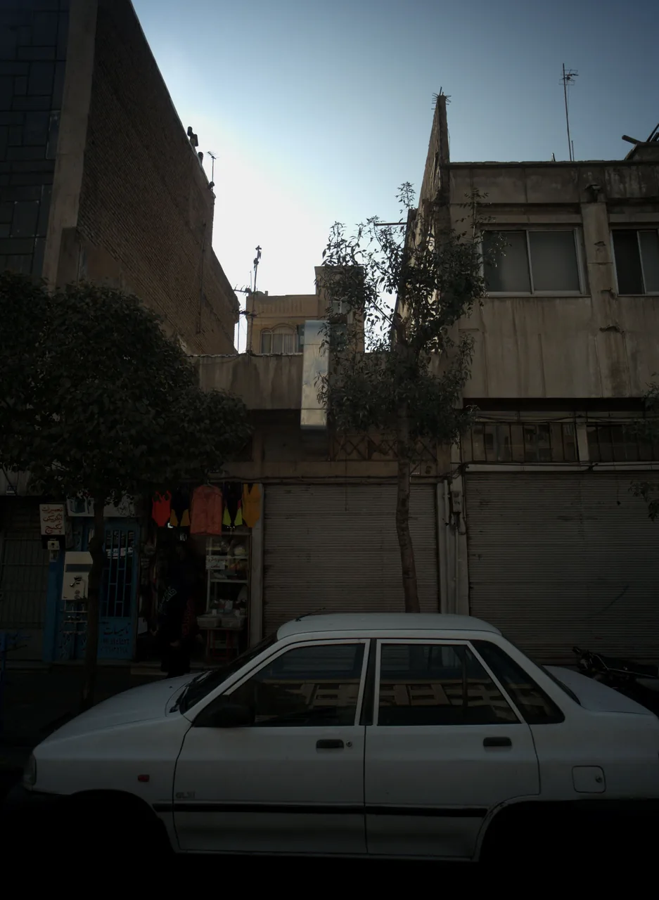فروشگاه پوشاک