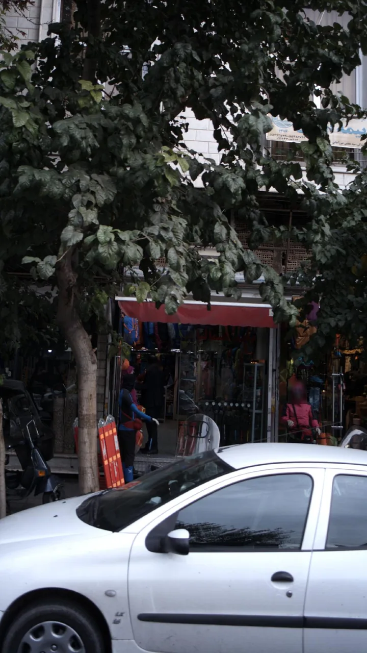 لباس فروشی - تصویر 2
