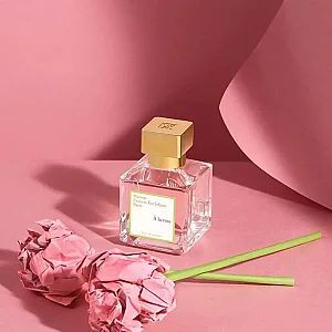 کلبه عطروادکلن