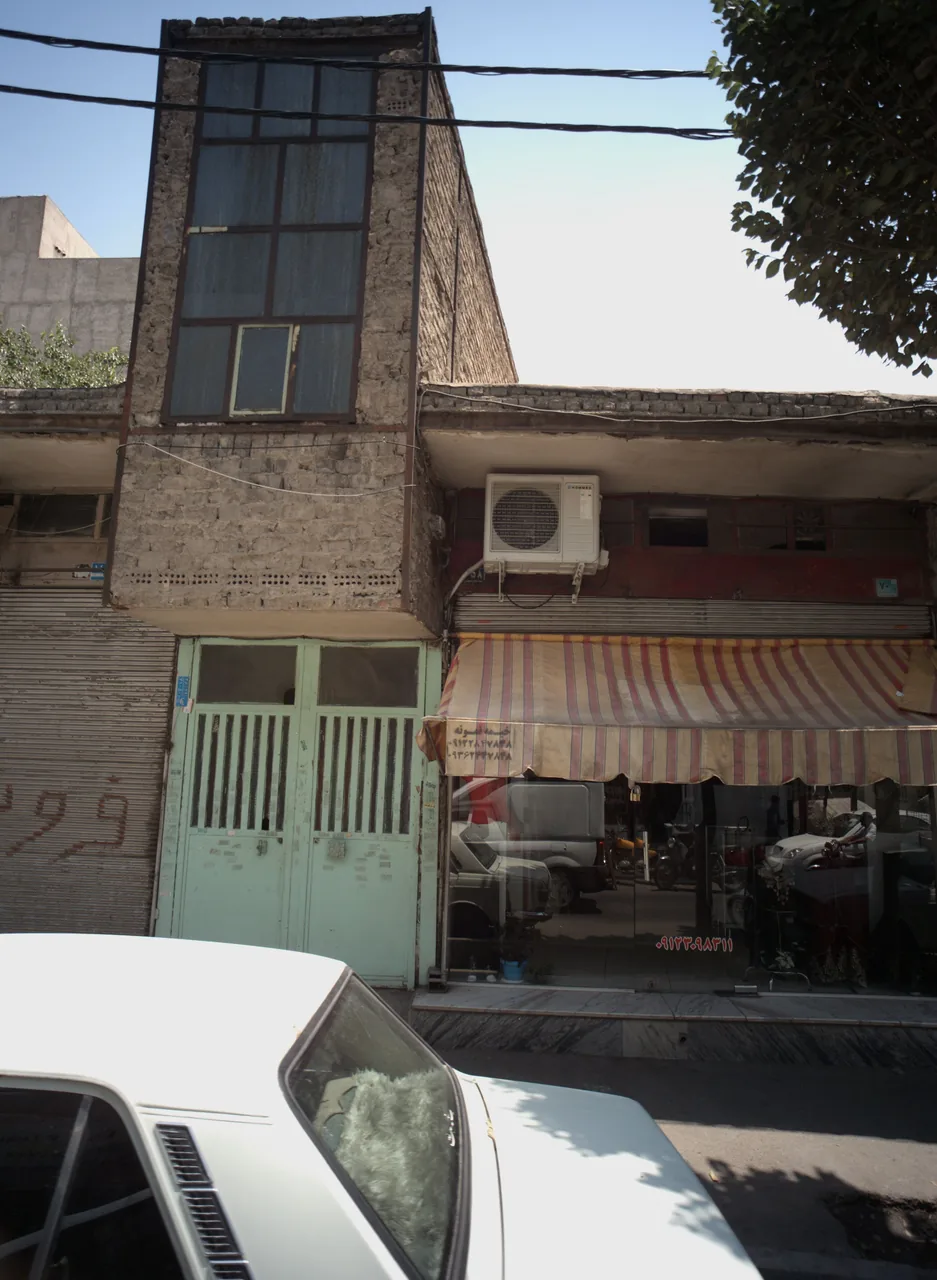 فروشگاه پوشاک
