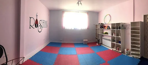 آموزشگاه موسیقی روشن