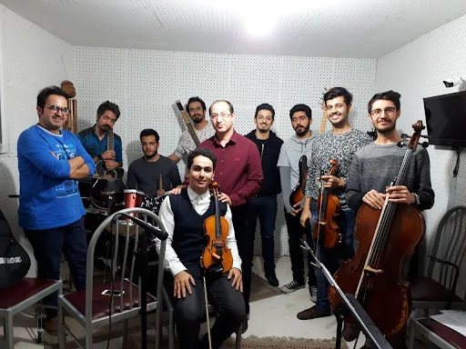 آموزشگاه موسیقی سارنج