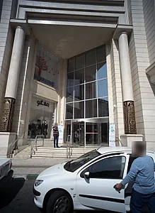 فروشگاه پوشاک مانگو