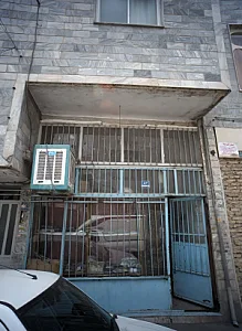 فروشگاه جوراب و پوشاک