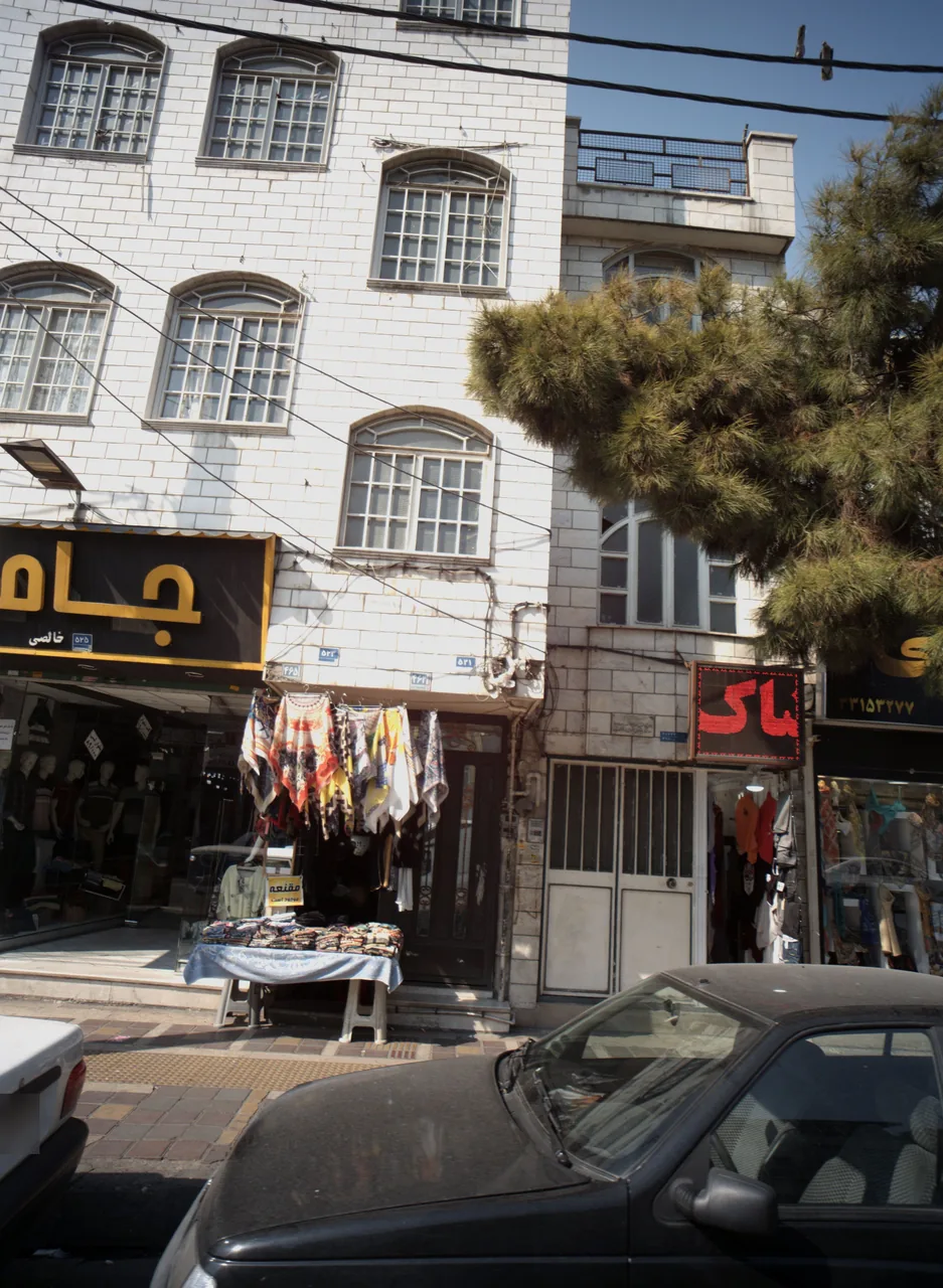روسری و مقنعه فروشی