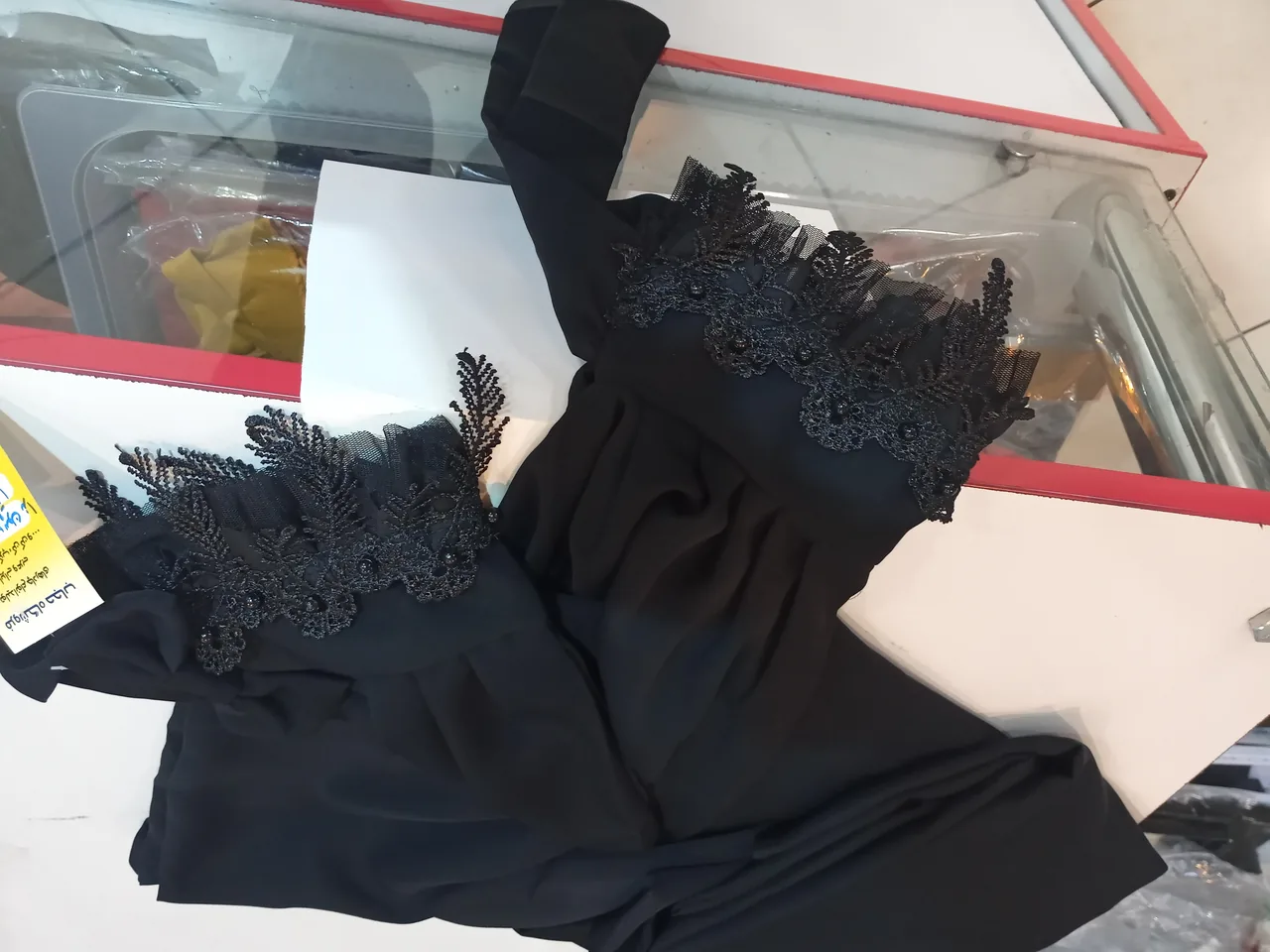 چادر سرای یاس - تصویر 2
