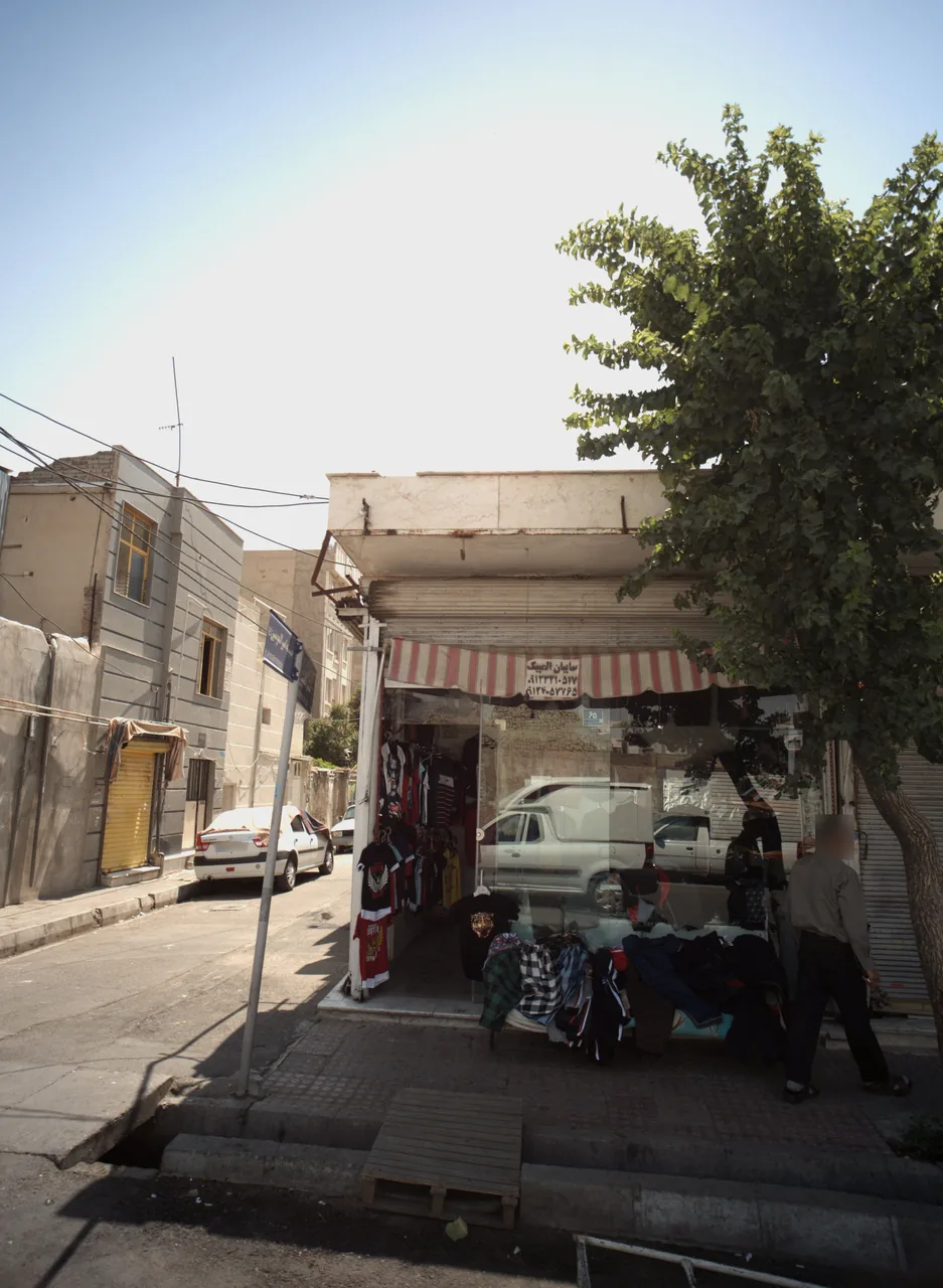 فروشگاه پوشاک پسرانه