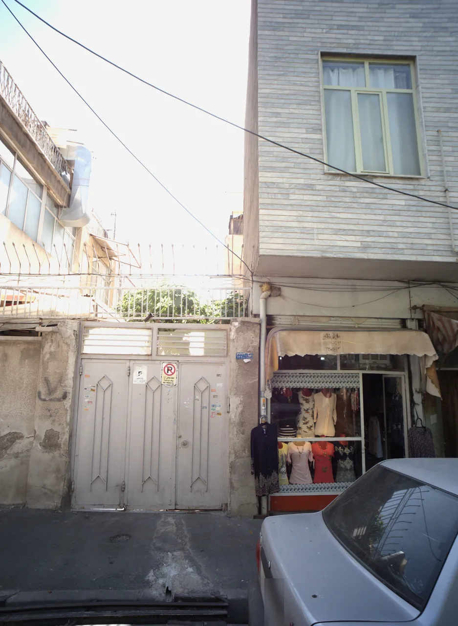 فروشگاه پوشاک