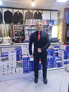 کت وشلوارافراپوش