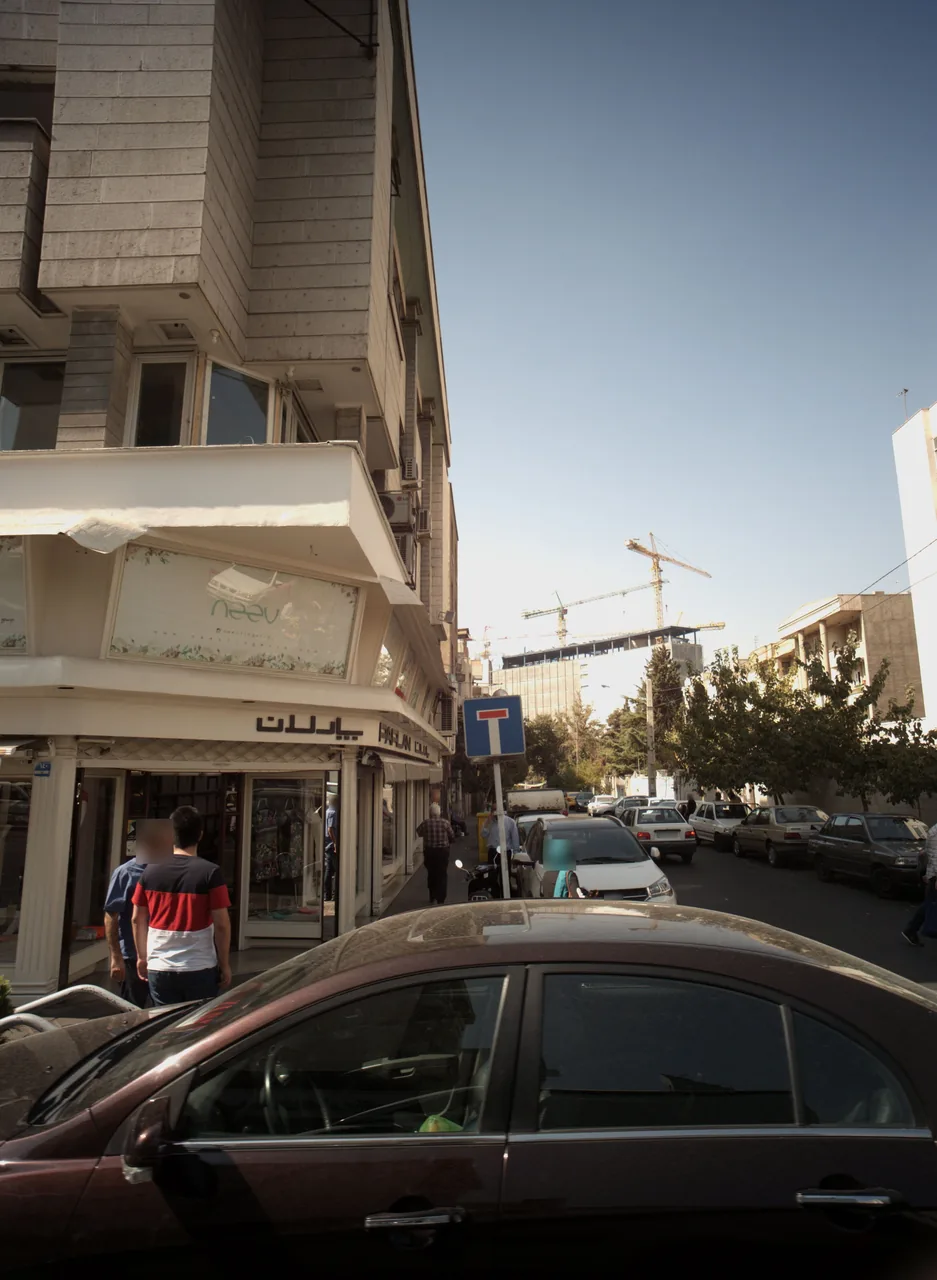 فروشگاه پوشاک پارلان