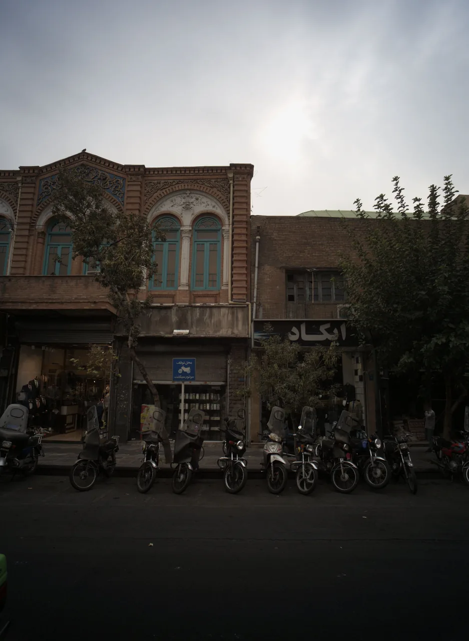 فروشگاه پوشاک ایکاد