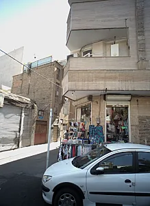 فروشگاه پوشاک
