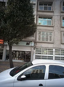 فروشگاه پوشاک زاوا