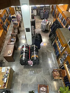 فروشگاه پوشاک مردانه پیشگام