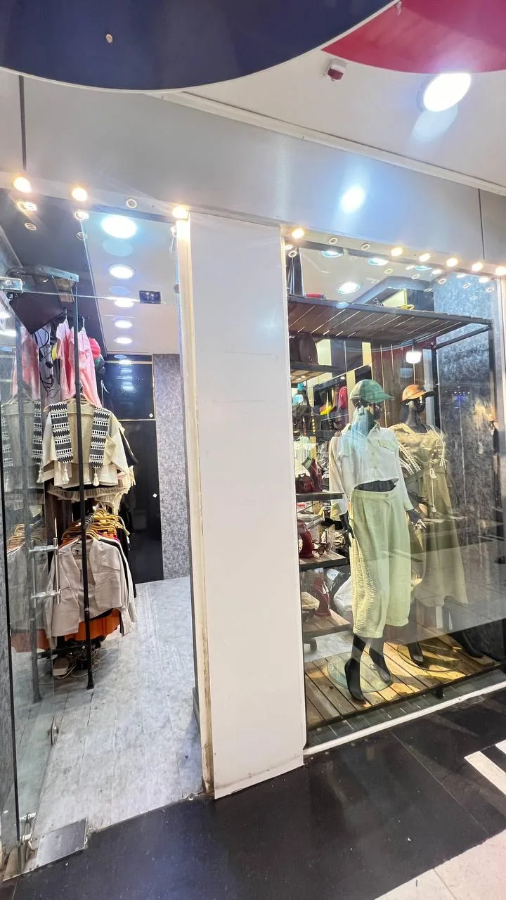 پوشاک اس تی - تصویر 3