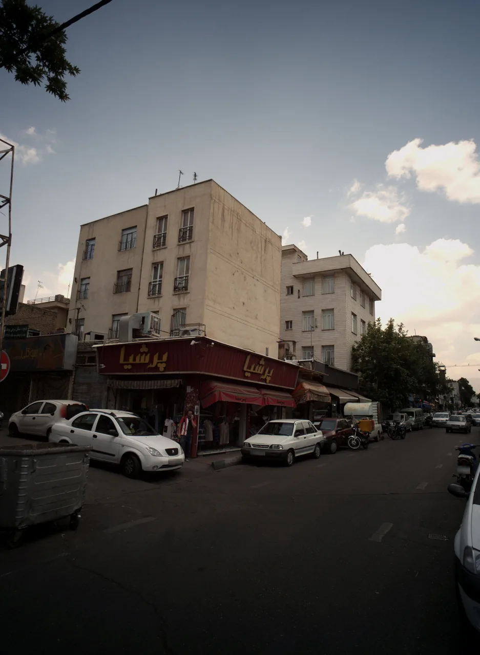 فروشگاه پوشاک پرشیا