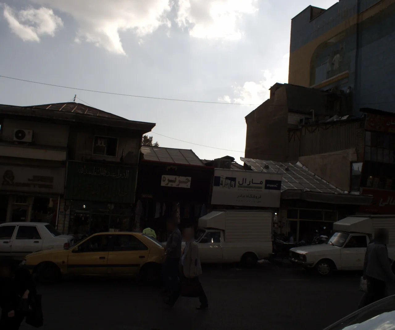 فروشگاه پوشاک جزیره