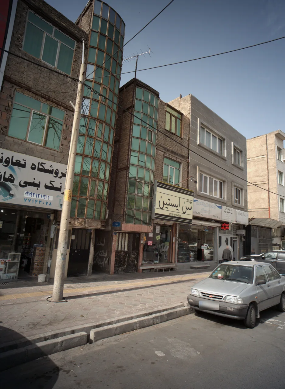 فروشگاه پوشاک سن ایستین