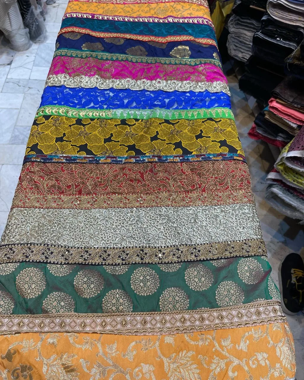 پارچه زرباف