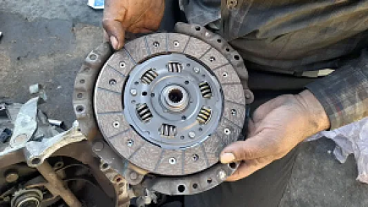 مکانیکی عادل