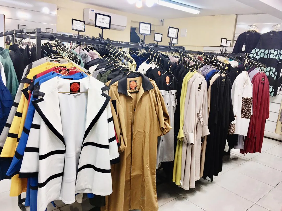 پوشاک حاکا شعبه بهارستان (مرکز تهران) - تصویر 4