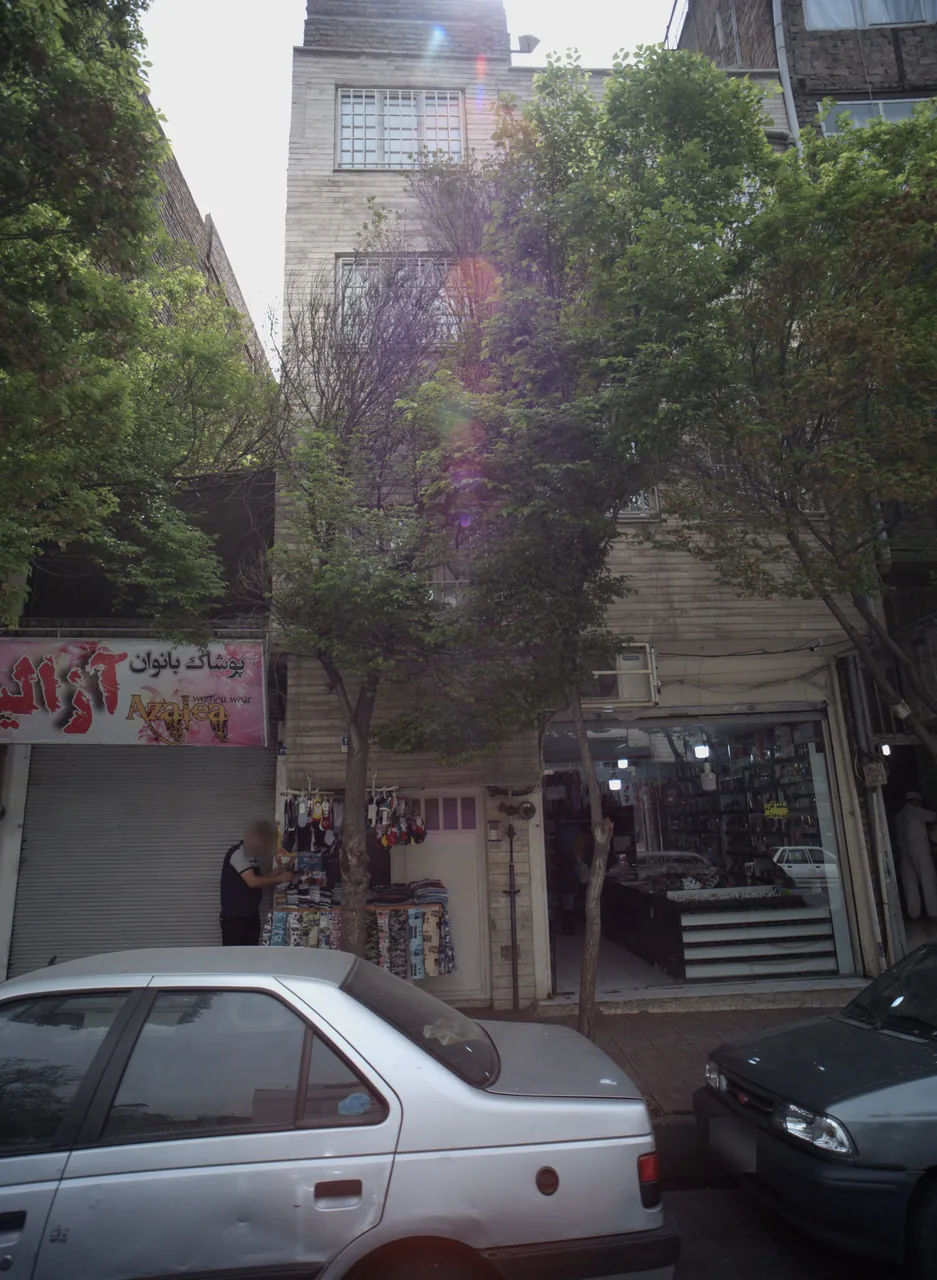 فروشگاه پوشاک