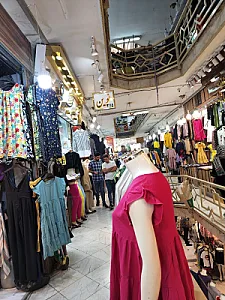 پوشاک زنانه نوین