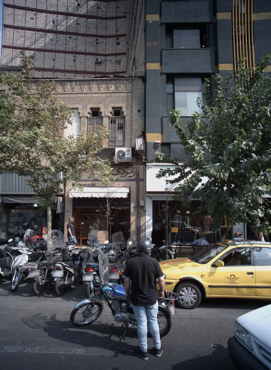 فروشگاه پوشاک مردانه