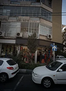 فروشگاه لباس و روسری