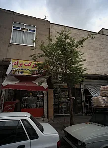 پوشاک بچگانه