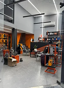 فروشگاه مرکزی هیدلند