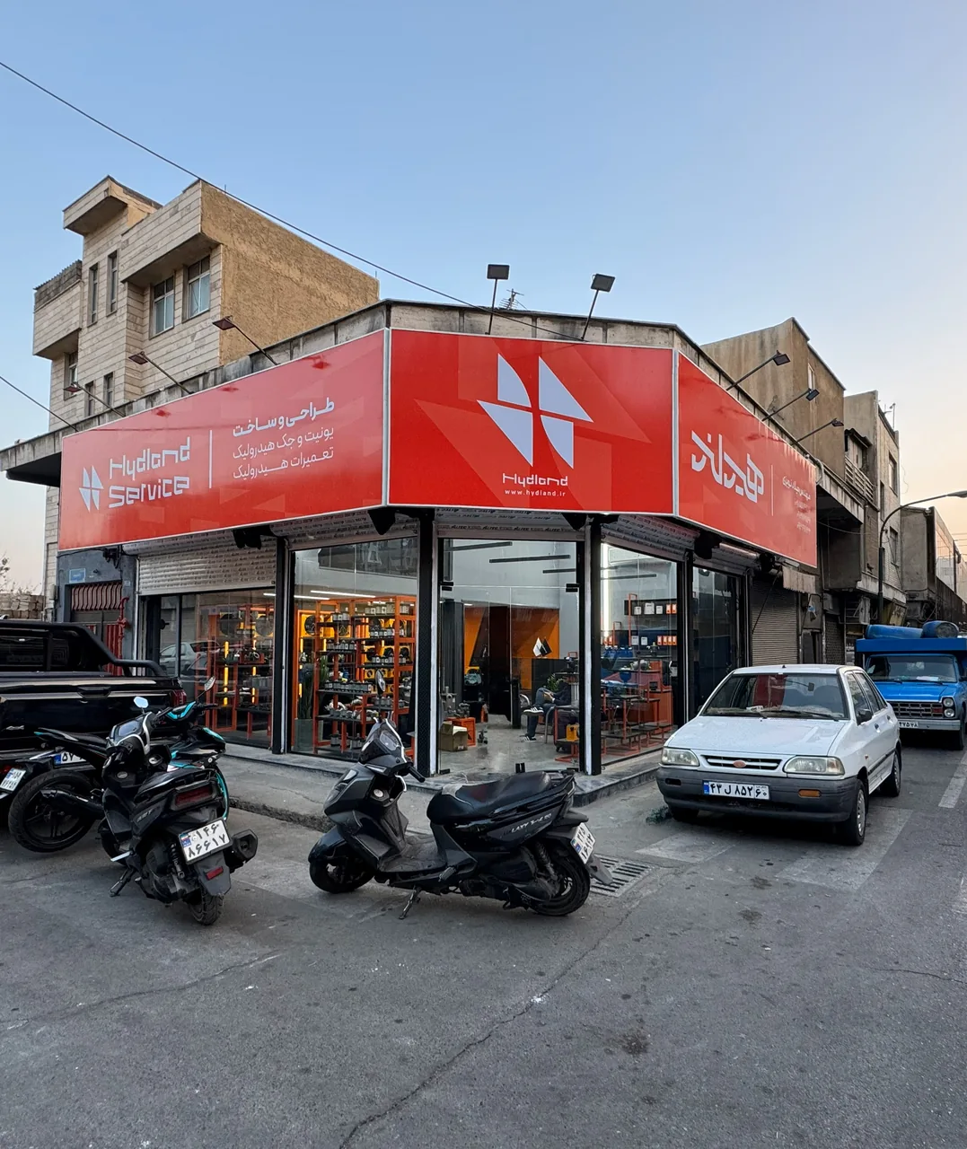 فروشگاه مرکزی هیدلند - تصویر 3
