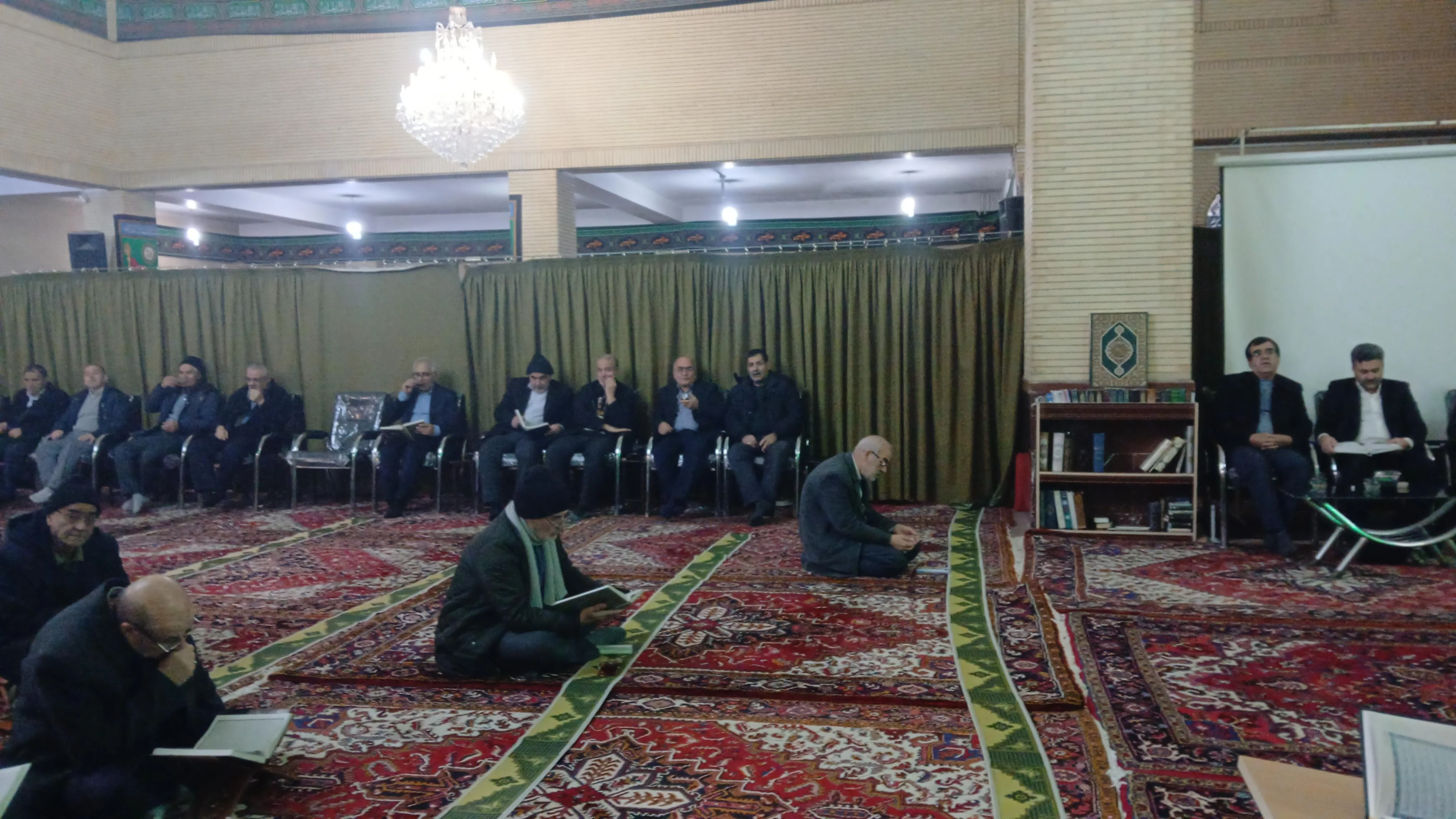 مسجد امام خمینی طالقانی