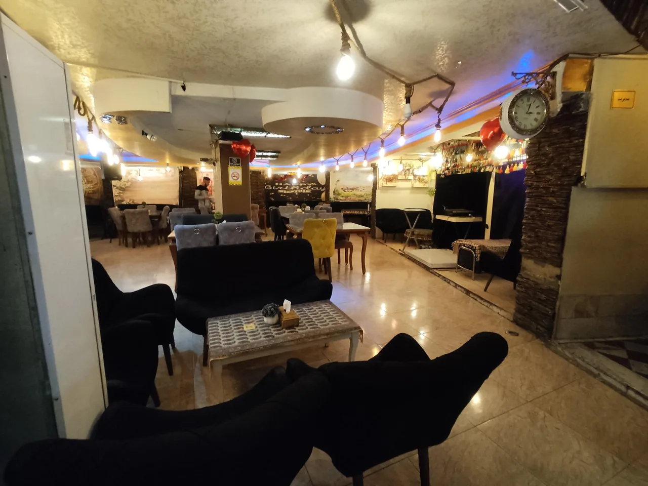 کافه گلایل - تصویر 4