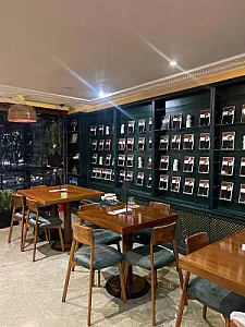 کافه کتاب بدرقه جاویدان