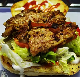 کافه بنلی