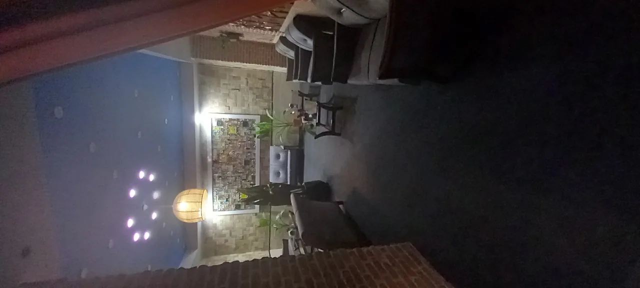 کافه آرامش - تصویر 2
