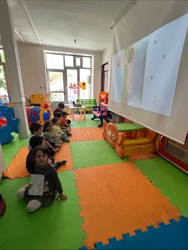 مهدکودک و پیش دبستانی آرازآیناز