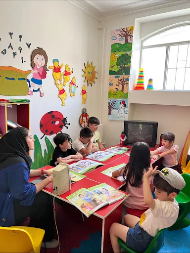 مهدکودک و پیش دبستانی آرازآیناز
