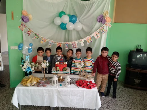 پیش دبستانی و مهد کودک آینده سازان