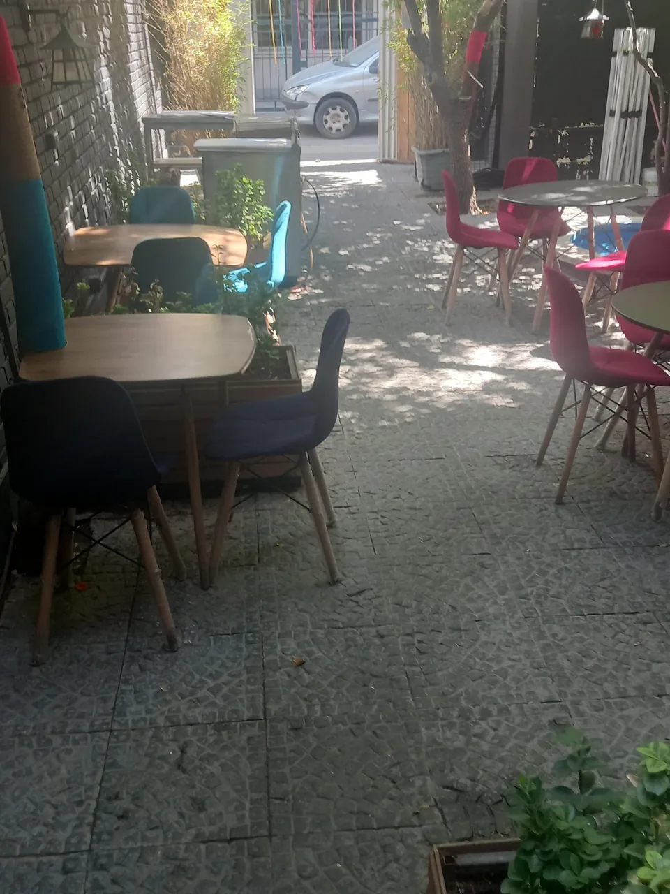 کافه کتاب ترنج - تصویر 3