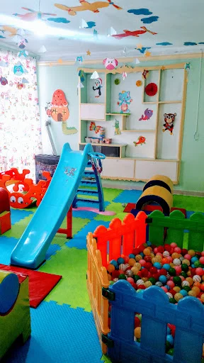 مهد و پیش دبستانی یار مهربان