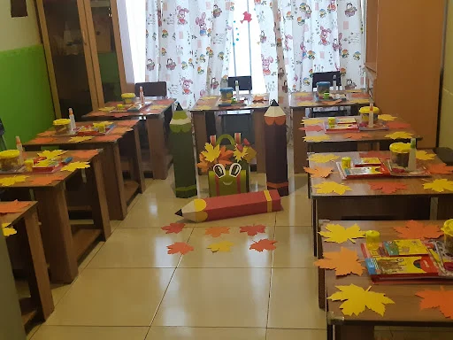 مهد و پیش دبستانی یار مهربان