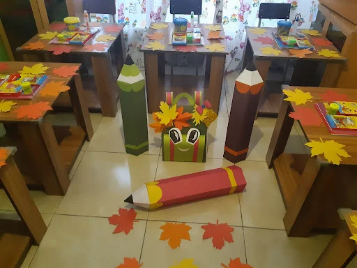 مهد و پیش دبستانی یار مهربان